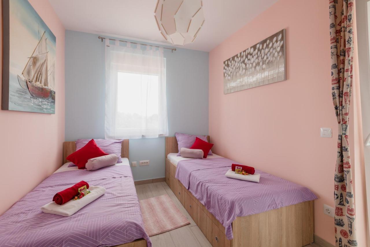 Villa Rosa Привлака Екстер'єр фото